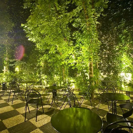 Opera Cadet Hotel Parigi