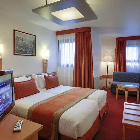 Hotel Opera Cadet