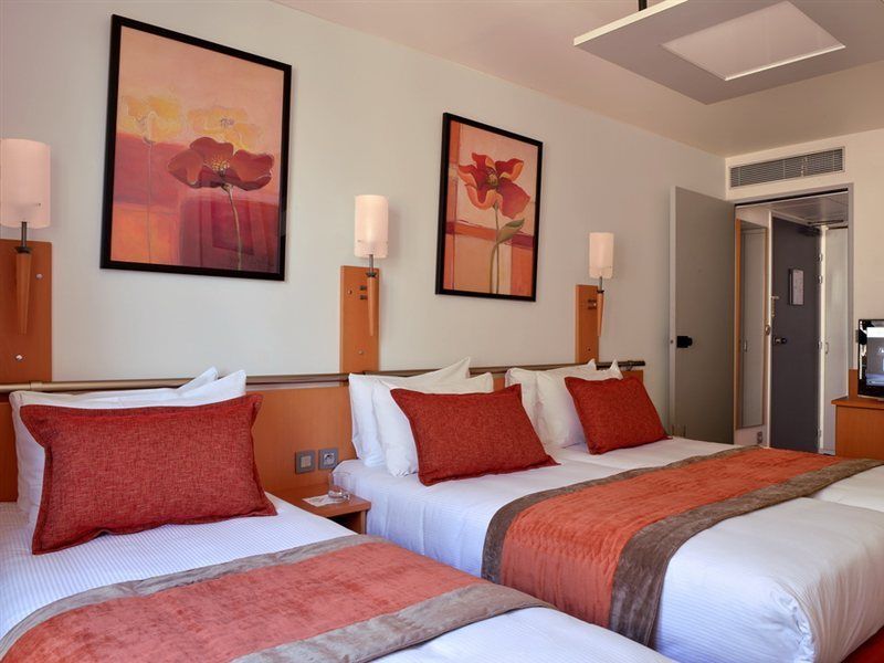 Opera Cadet Hotel 4*