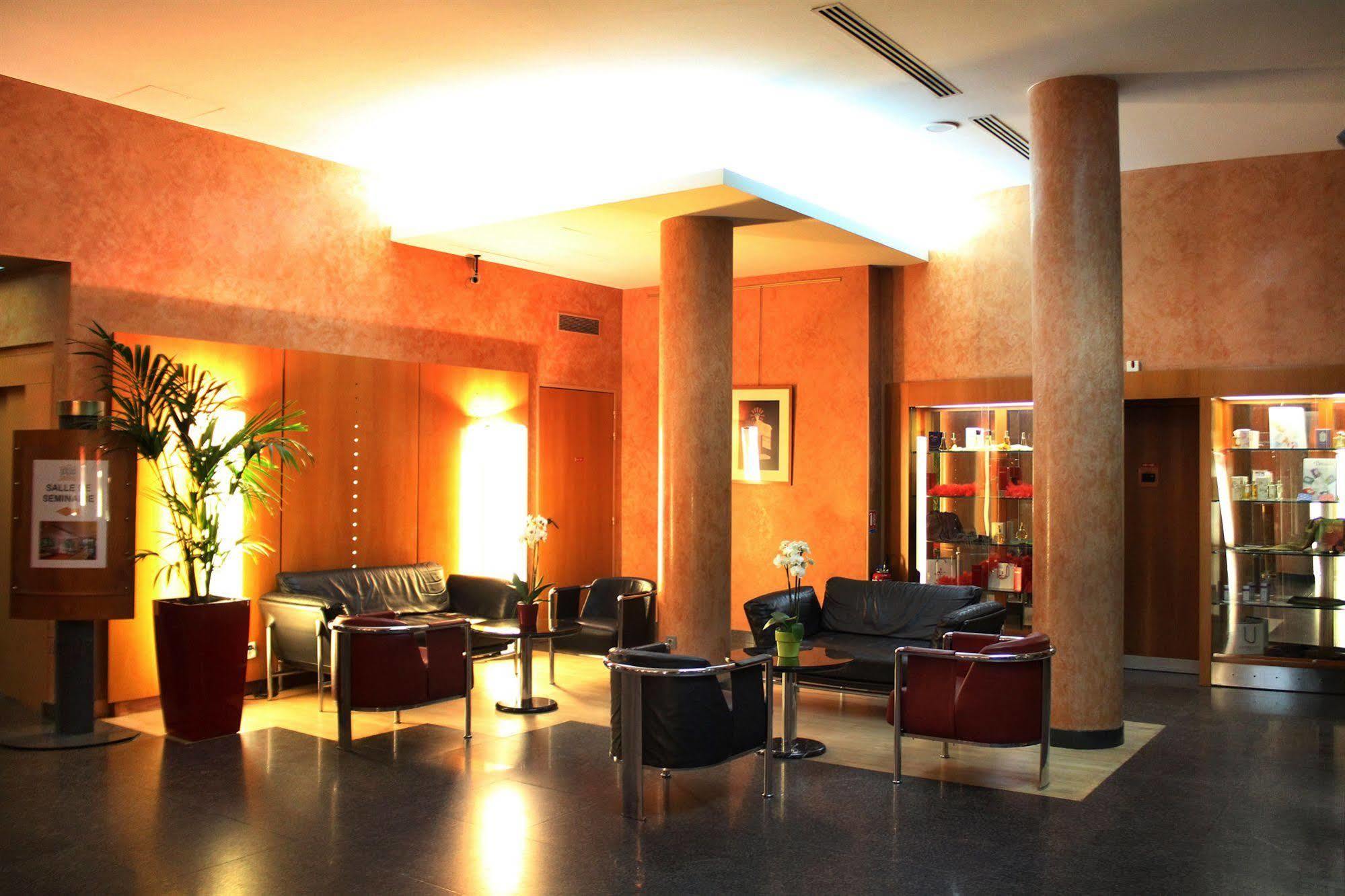 Hotel Opera Cadet 4*