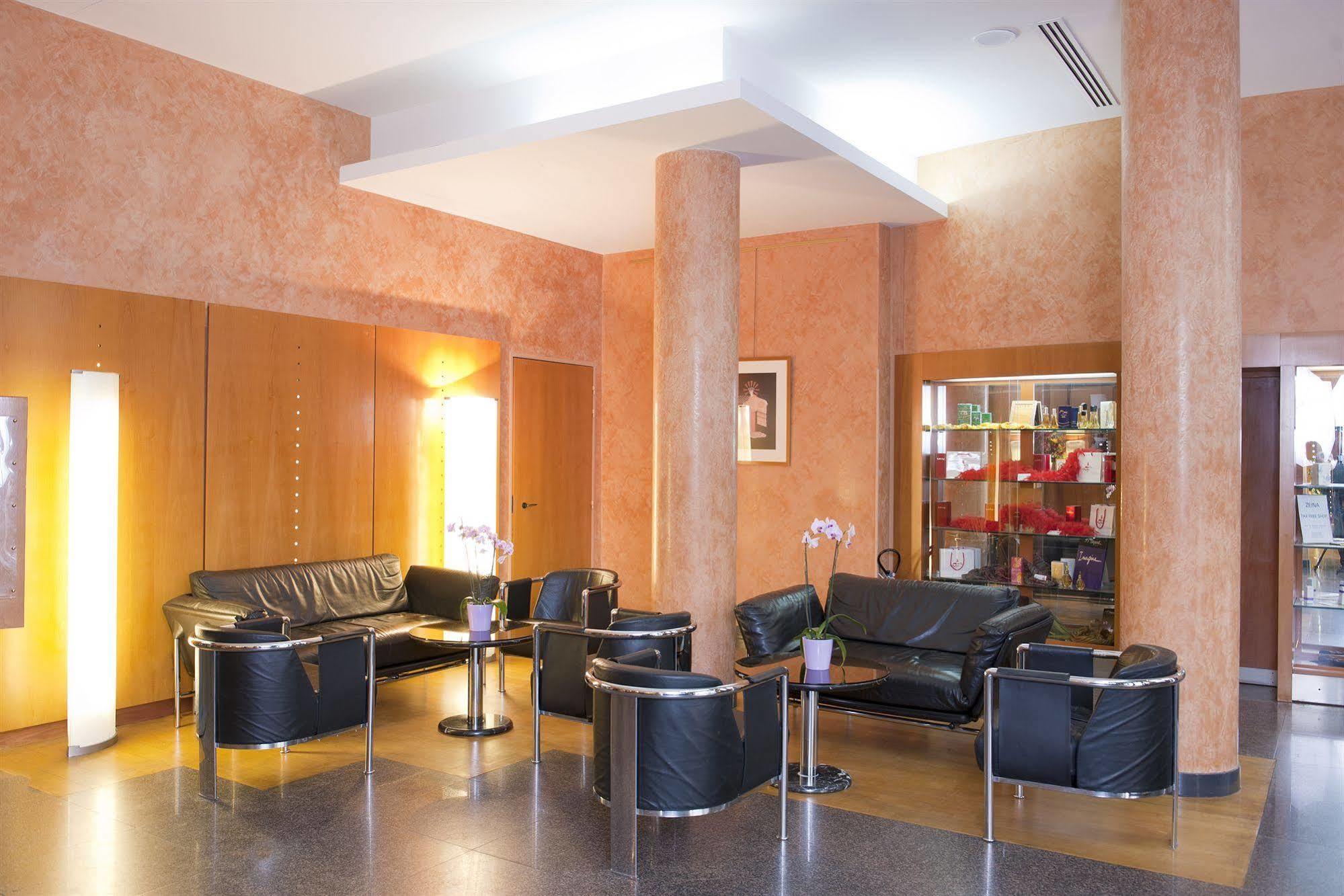 Opera Cadet Hotel 4*