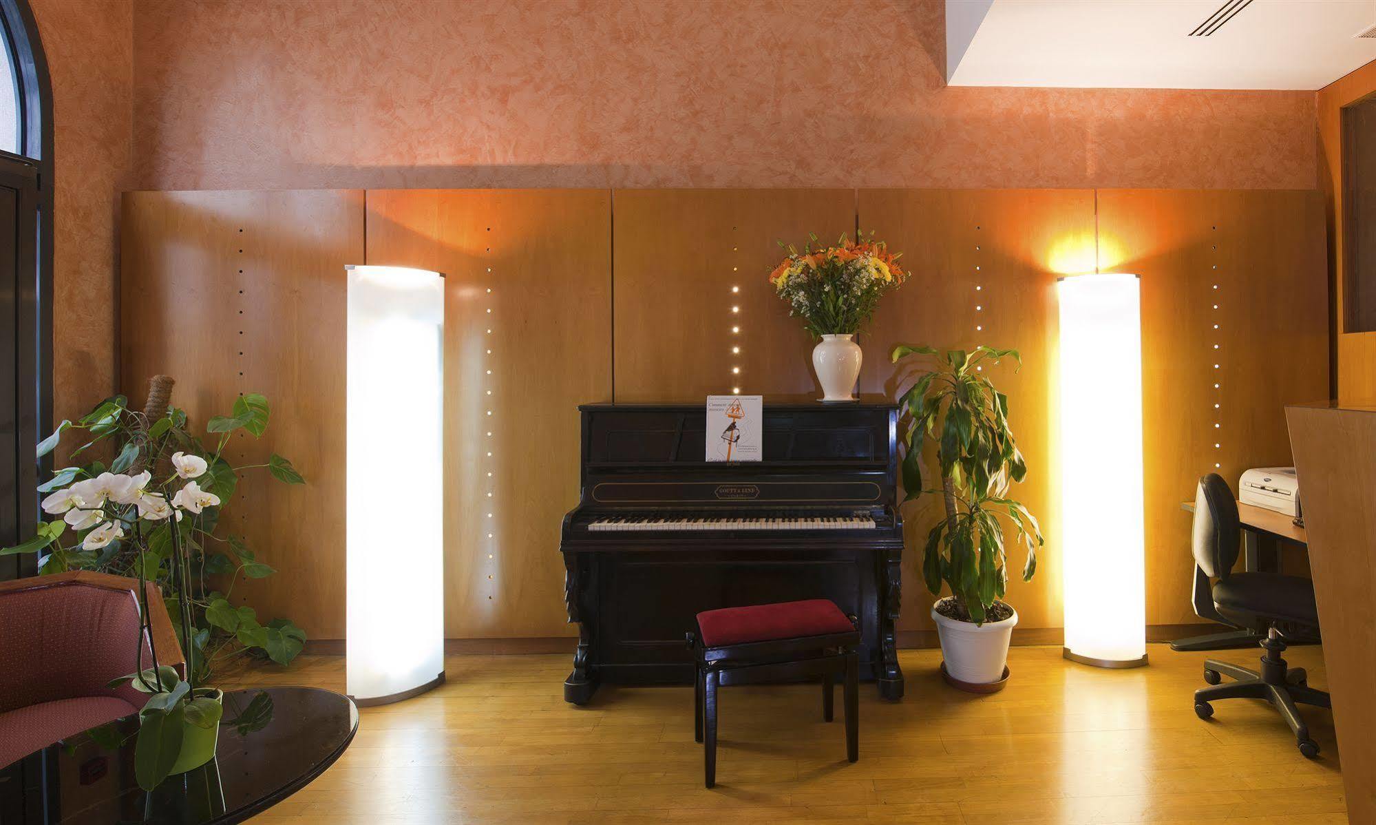 Hotel Opera Cadet Paris