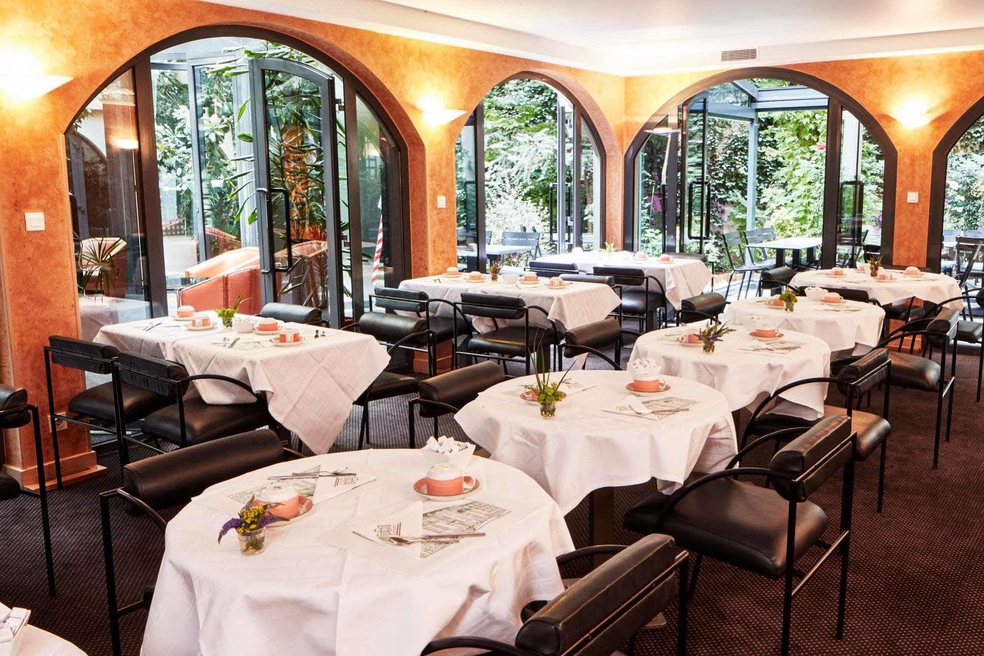 Opera Cadet Hotel 4*